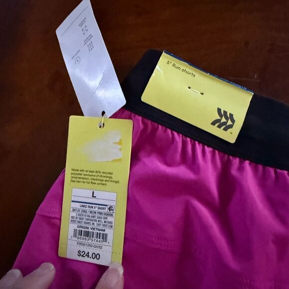All In Motion Men's Lined Run Shorts 5" 3G8590 Hot Pink Black Teim NWT L - Picture 7 of 7